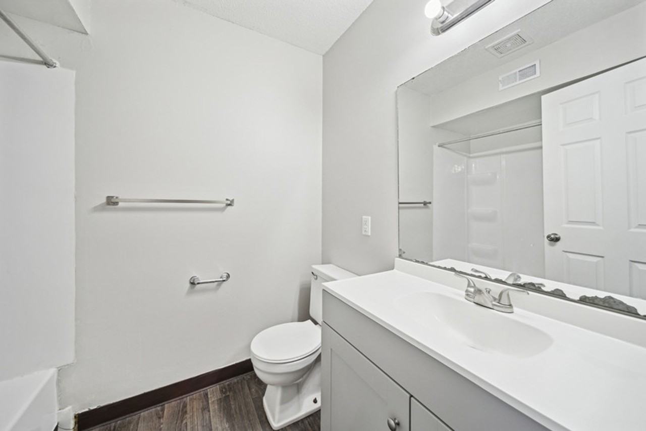 Fox Grove Apartments - Photo 5 of 29