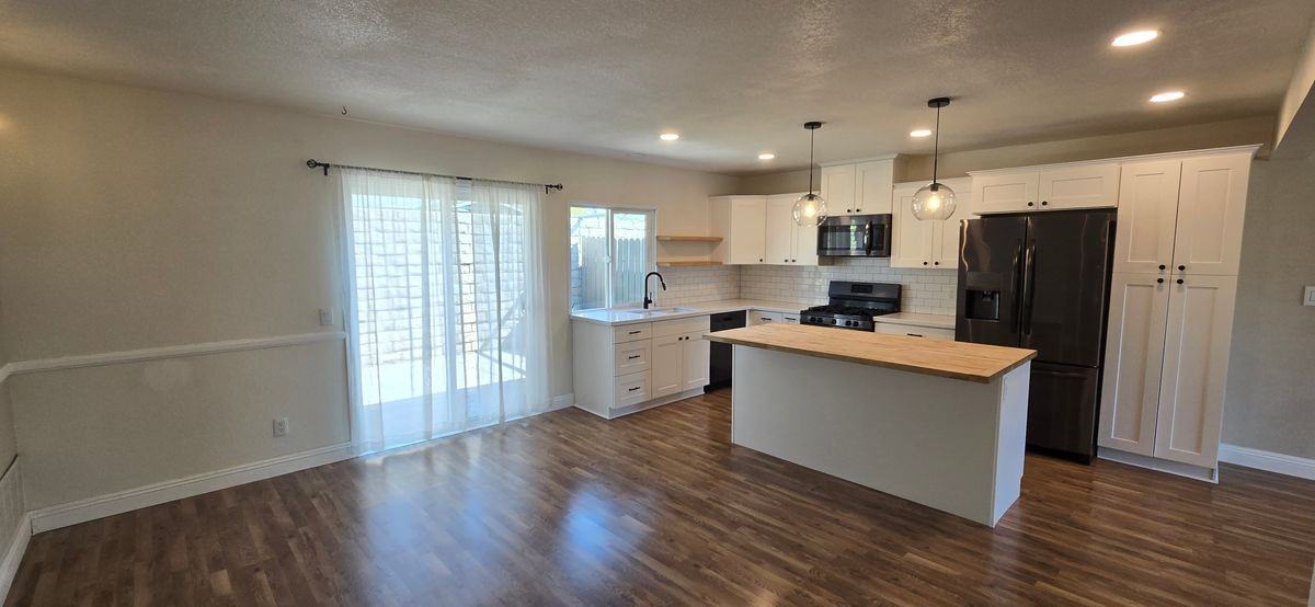 751 Vía Los Santos - Photo 5 of 22