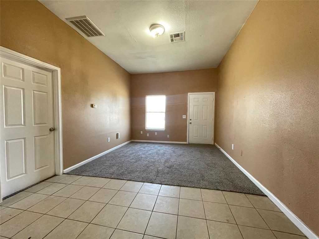 3710 Holmes Rd ##B - Photo 5 of 13