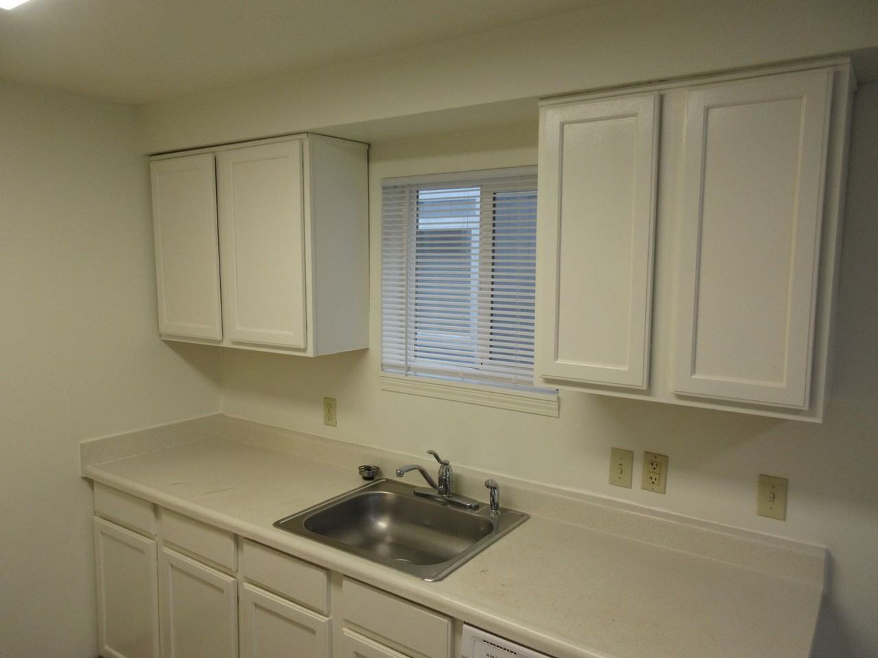 835 Piedmont Ave Nw #3 - Photo 6 of 20