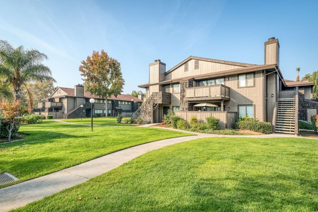 Ranchwood Condos - Photo 4 of 8