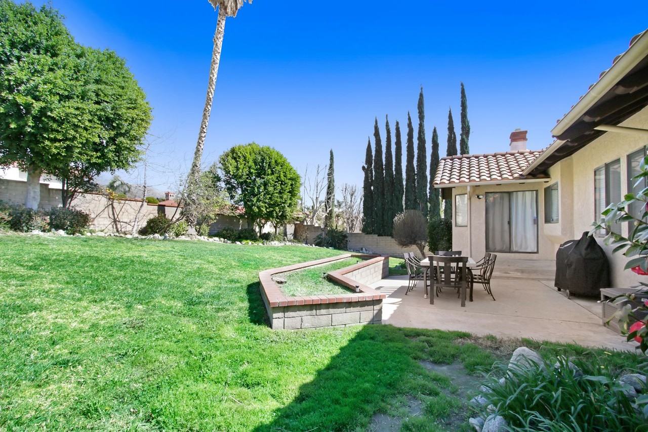 10830 Boulder Canyon Rd - Photo 5 of 25