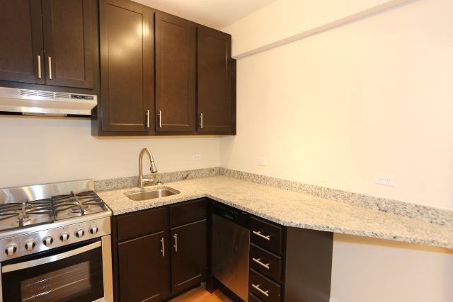 612 W Patterson Ave #707 - Photo 4 of 17