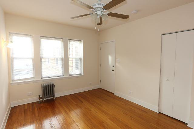 4411 N Kenneth Ave #1A - Photo 7 of 11