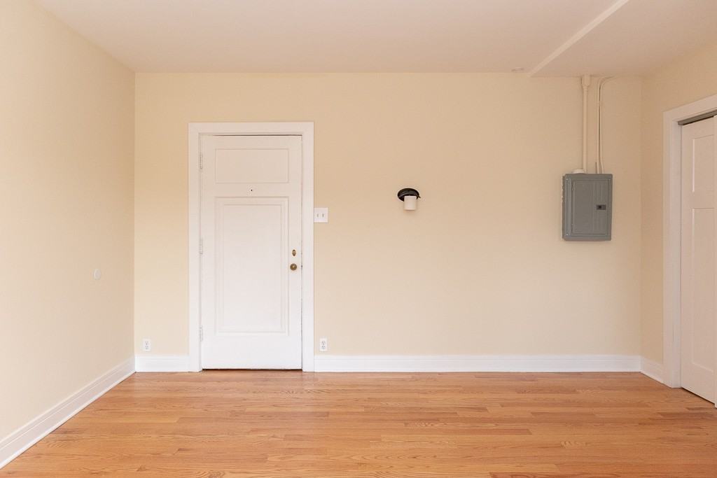 4546 N Damen Ave #304 - Photo 5 of 15