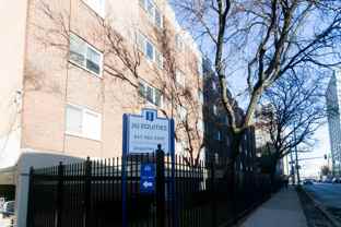 1040 W Hollywood Ave #311 - Photo 1 of 1