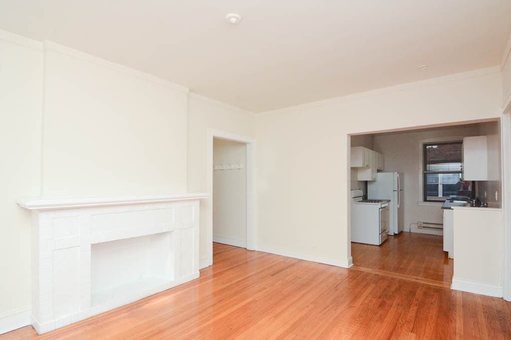 1315 Oak Ave #1J - Photo 7 of 21