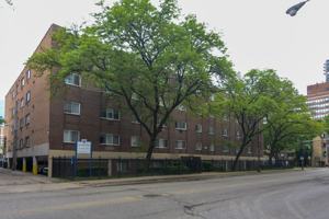featured image of 1040 W Hollywood Ave #320