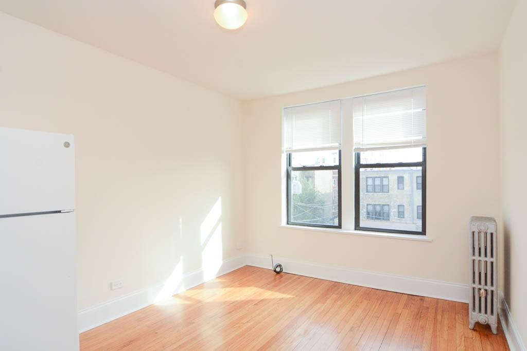 2737 N Spaulding Ave #309 - Photo 5 of 18