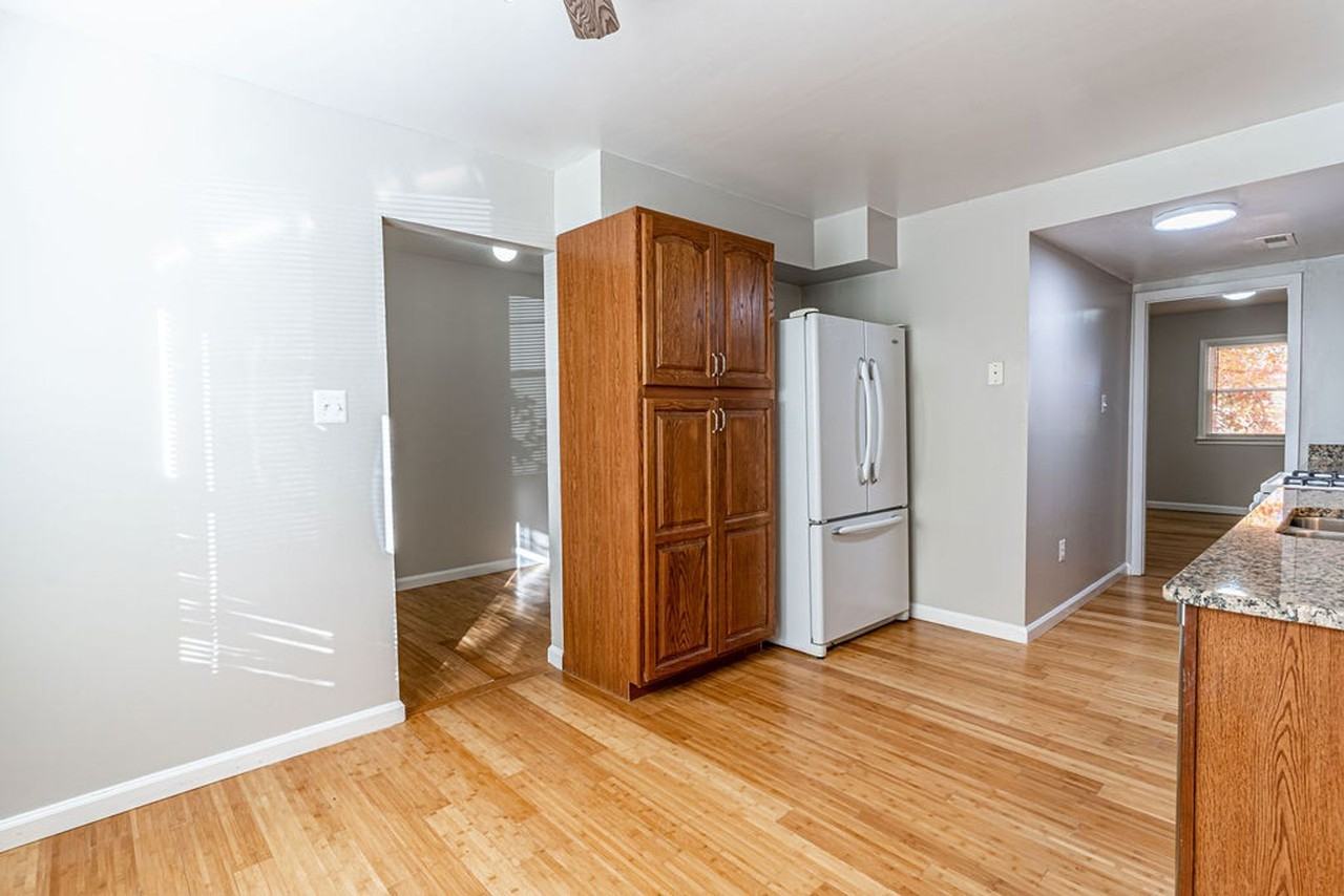 4311 Elliot Ct - Photo 7 of 36