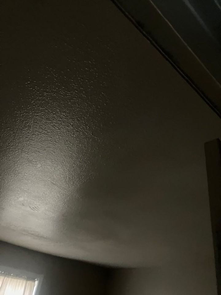 897 W 300 S - Photo 2 of 28