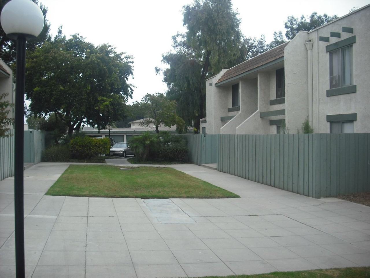 207 W Channel Islands Blvd - Photo 3 of 11