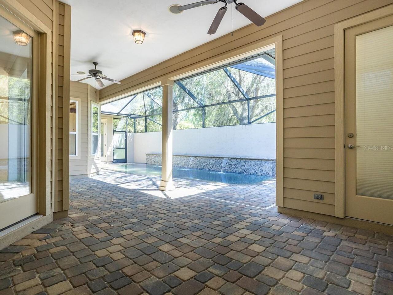 707 Nw 134th Way - Photo 4 of 33