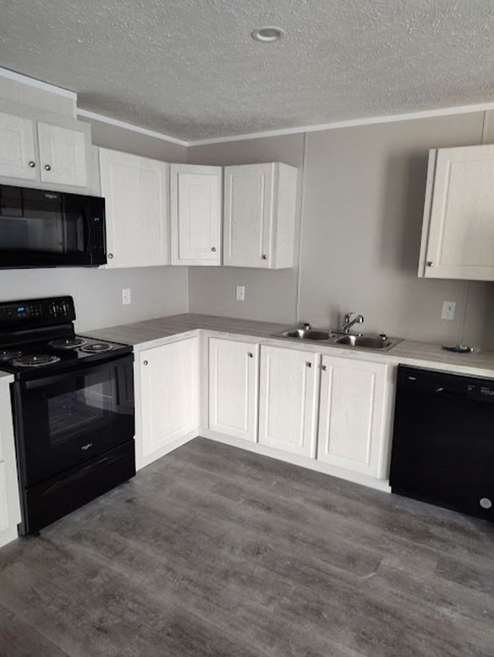 Casita Gardens - Photo 2 of 29