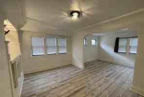 featured image of 3158 N 39th St