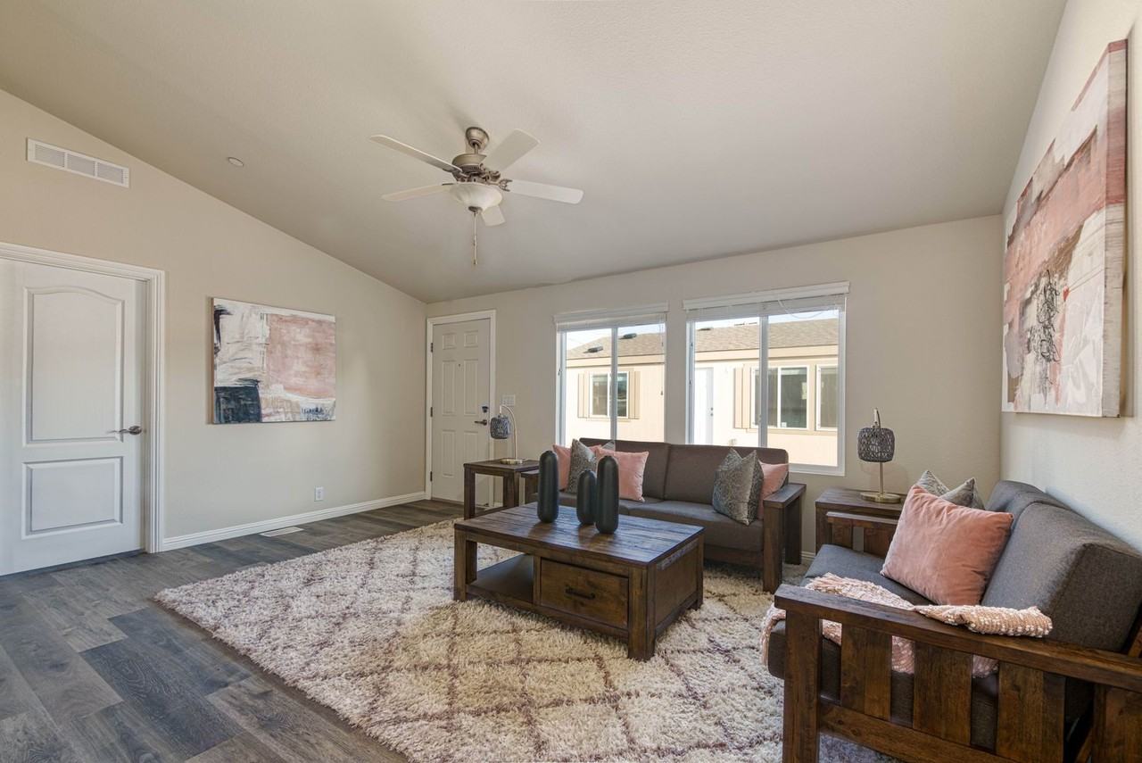 1843 C Ave - Photo 5 of 19