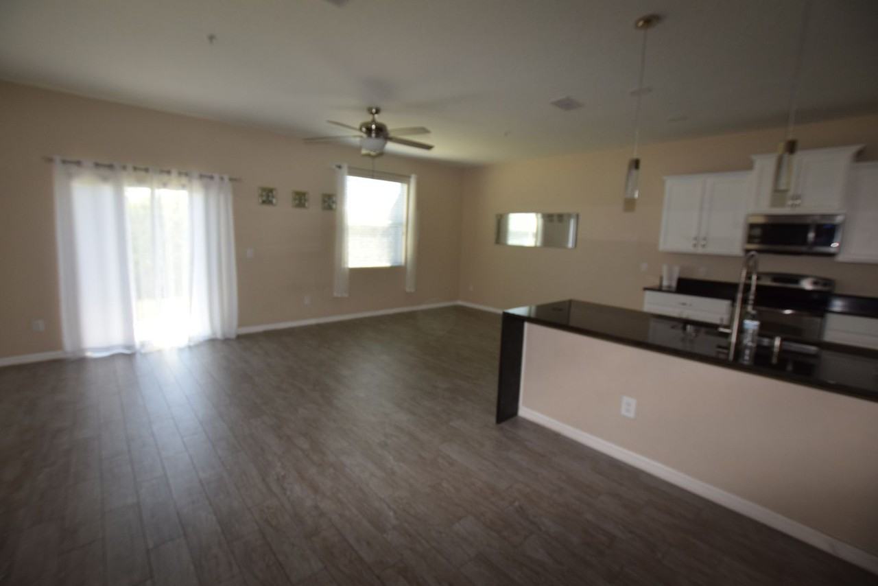 1570 Scarlet Oak Loop #66C - Photo 5 of 41