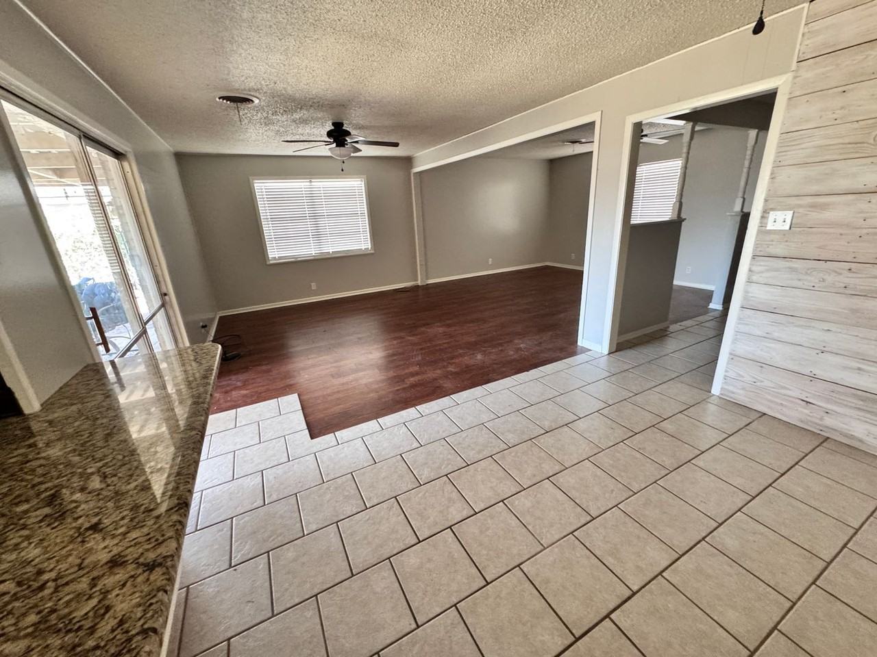 2411 13th St - Photo 6 of 23