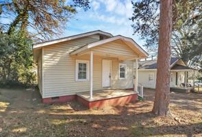 featured image of 2510 Hemphill St