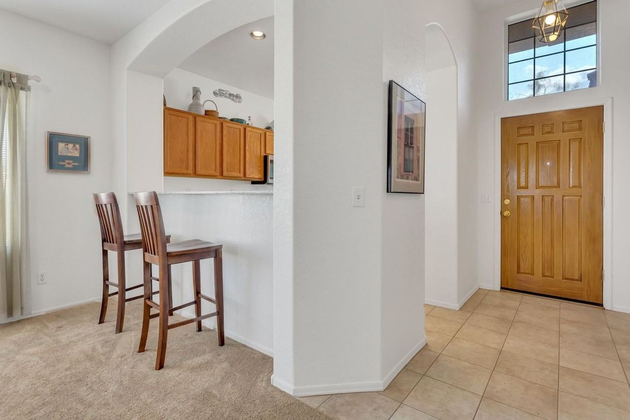 2626 N Ebony - Photo 4 of 21