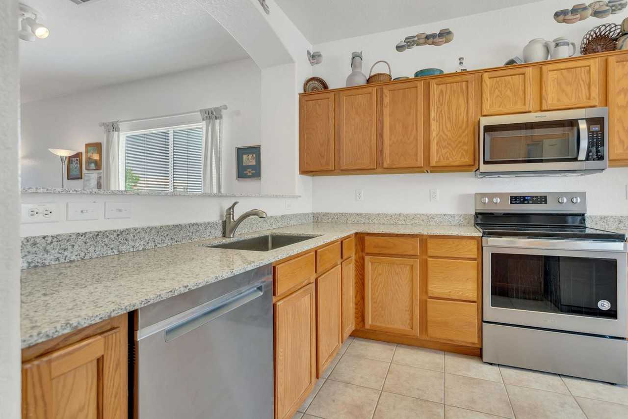 2626 N Ebony - Photo 7 of 21