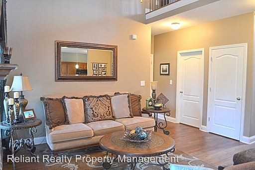 1389 Judge Tyler Dr - Photo 3 of 15