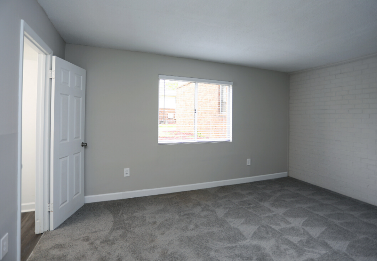 LivGreen Gardens - Photo 4 of 50