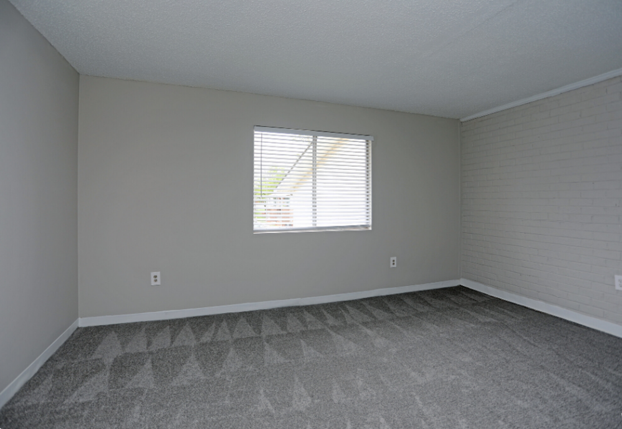 LivGreen Gardens - Photo 7 of 50