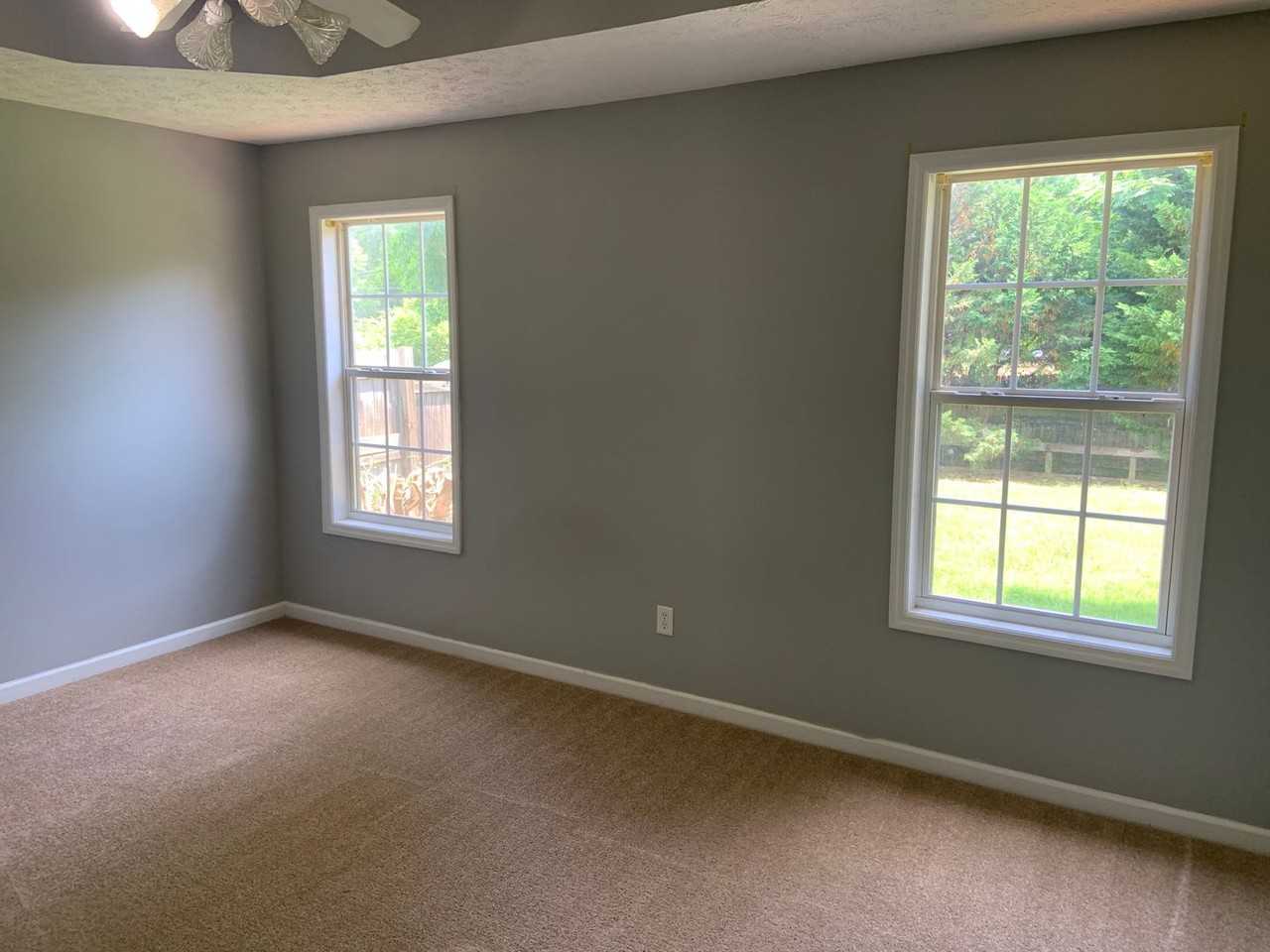 2154 Franklin St - Photo 6 of 13