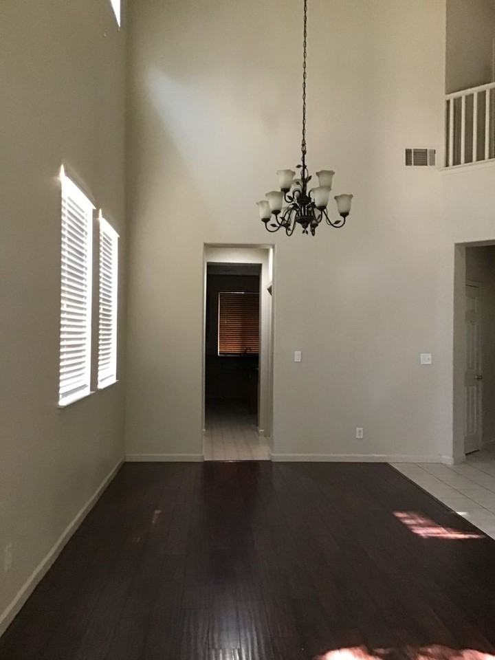 2109 Buck River St - Photo 4 of 38