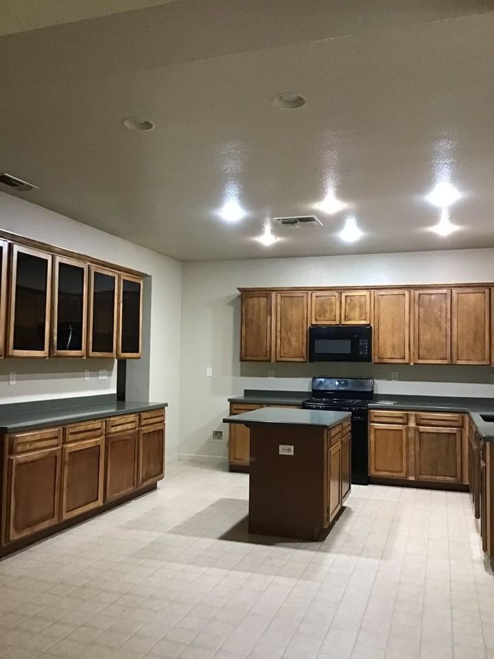 2109 Buck River St - Photo 6 of 38