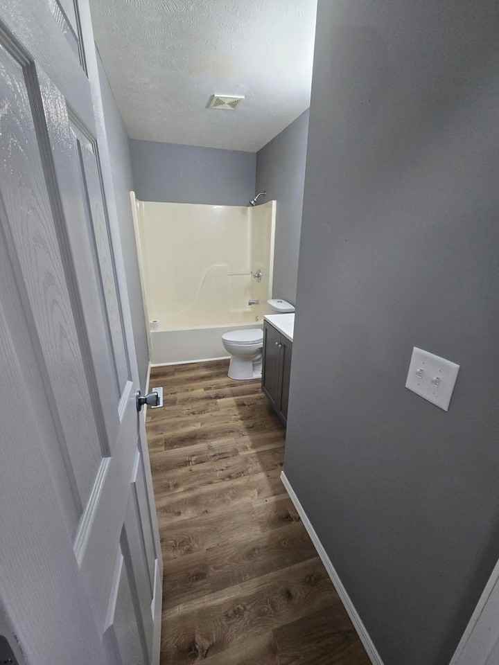 1108 S 11th St - Photo 2 of 12