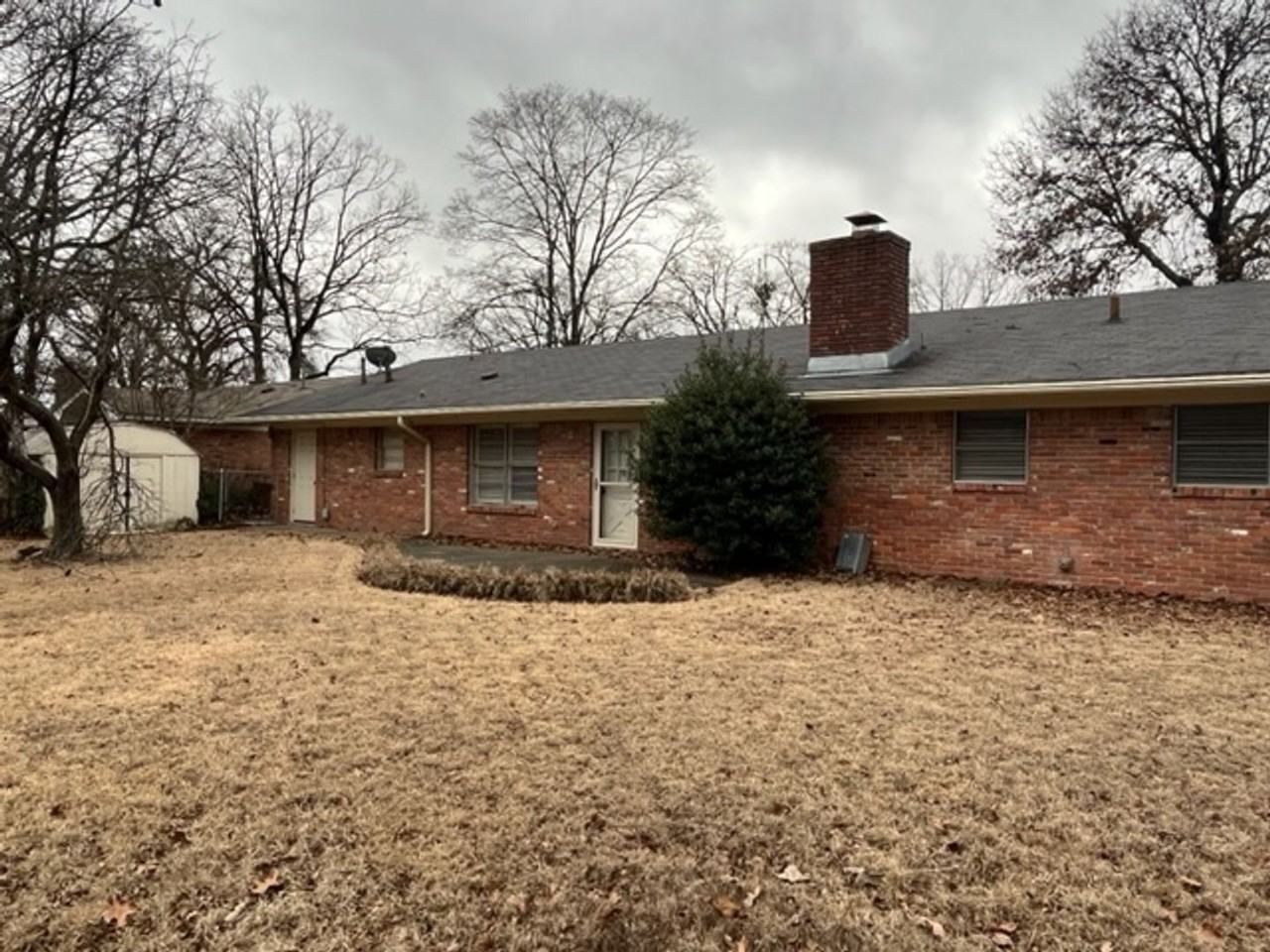 3712 Pope Ave - Photo 6 of 32
