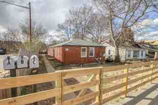 721 25th Ave N - Photo 1 of 1