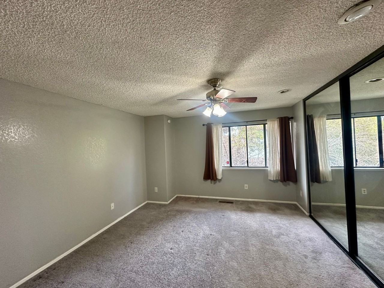 6226 Joaquin Murieta Ave - Photo 6 of 8