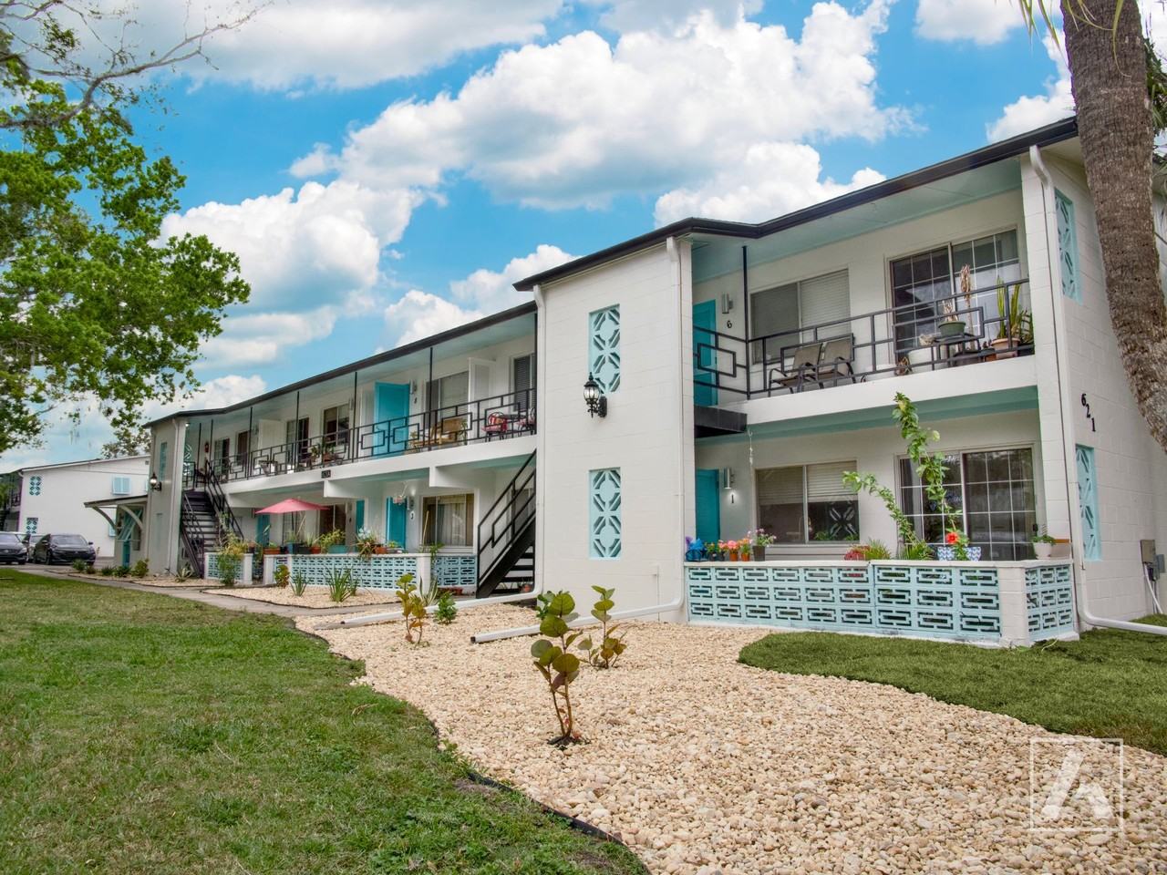 The Roberson - Photo 2 of 8