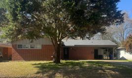 2506 Mecom Dr - Photo 1 of 1