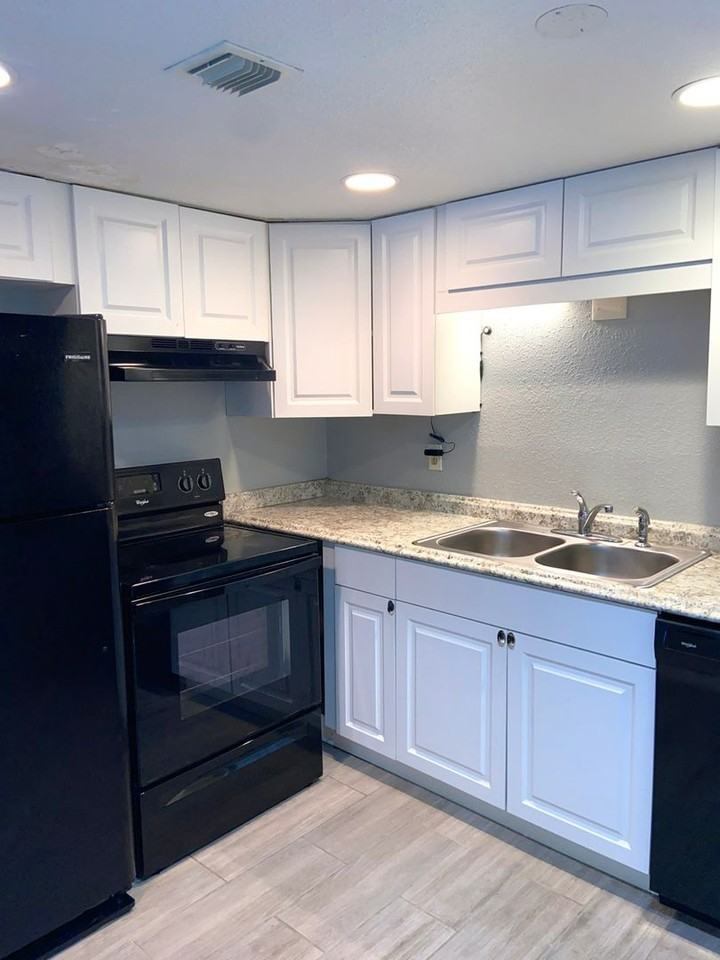 4113 S Semoran Blvd - Photo 6 of 17