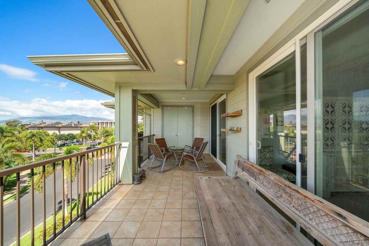 10 Upena Ln #302 - Photo 5 of 20