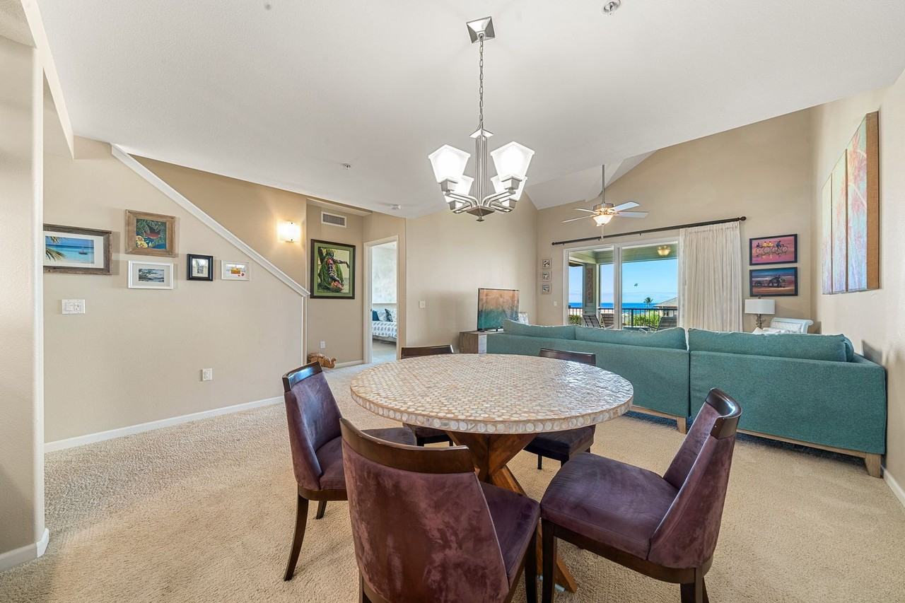 10 Upena Ln #302 - Photo 6 of 20