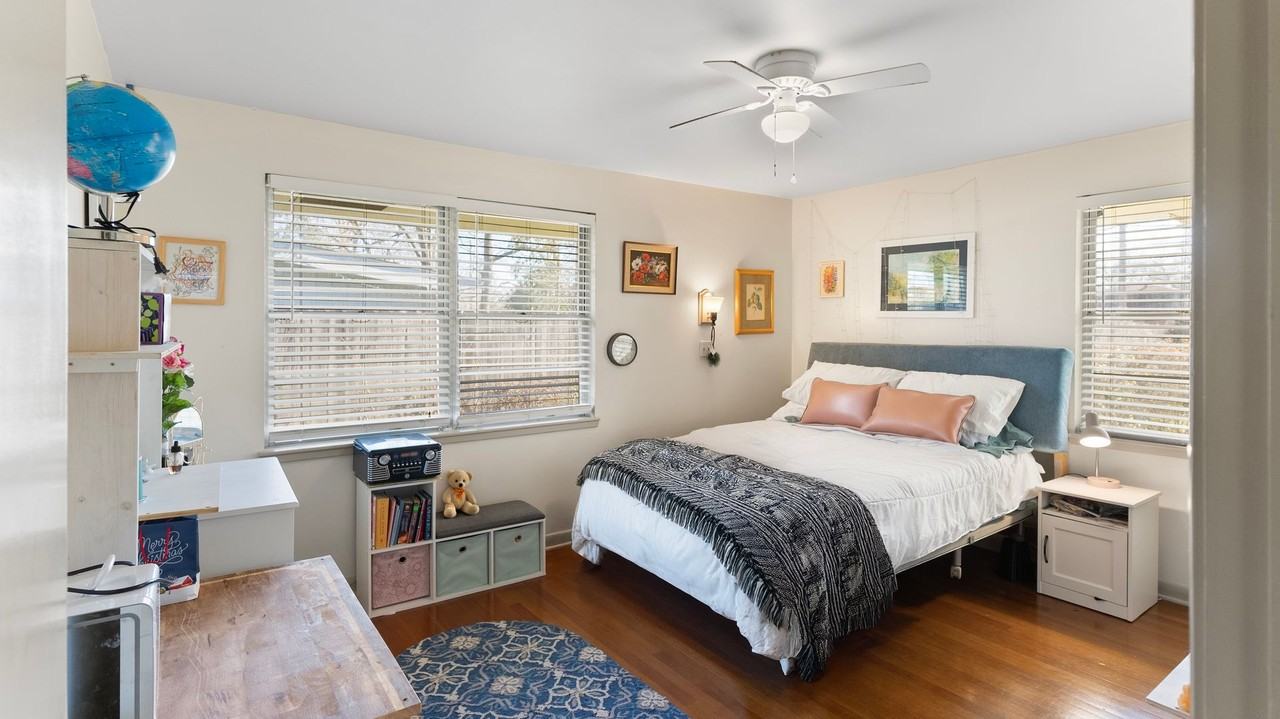 632 Summit Ridge Dr - Photo 4 of 10