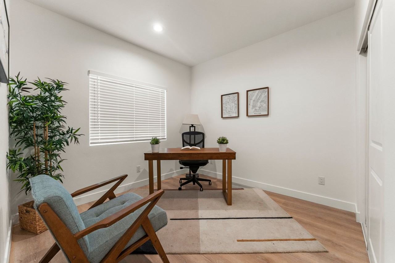 10695 Mckeen St - Photo 6 of 14