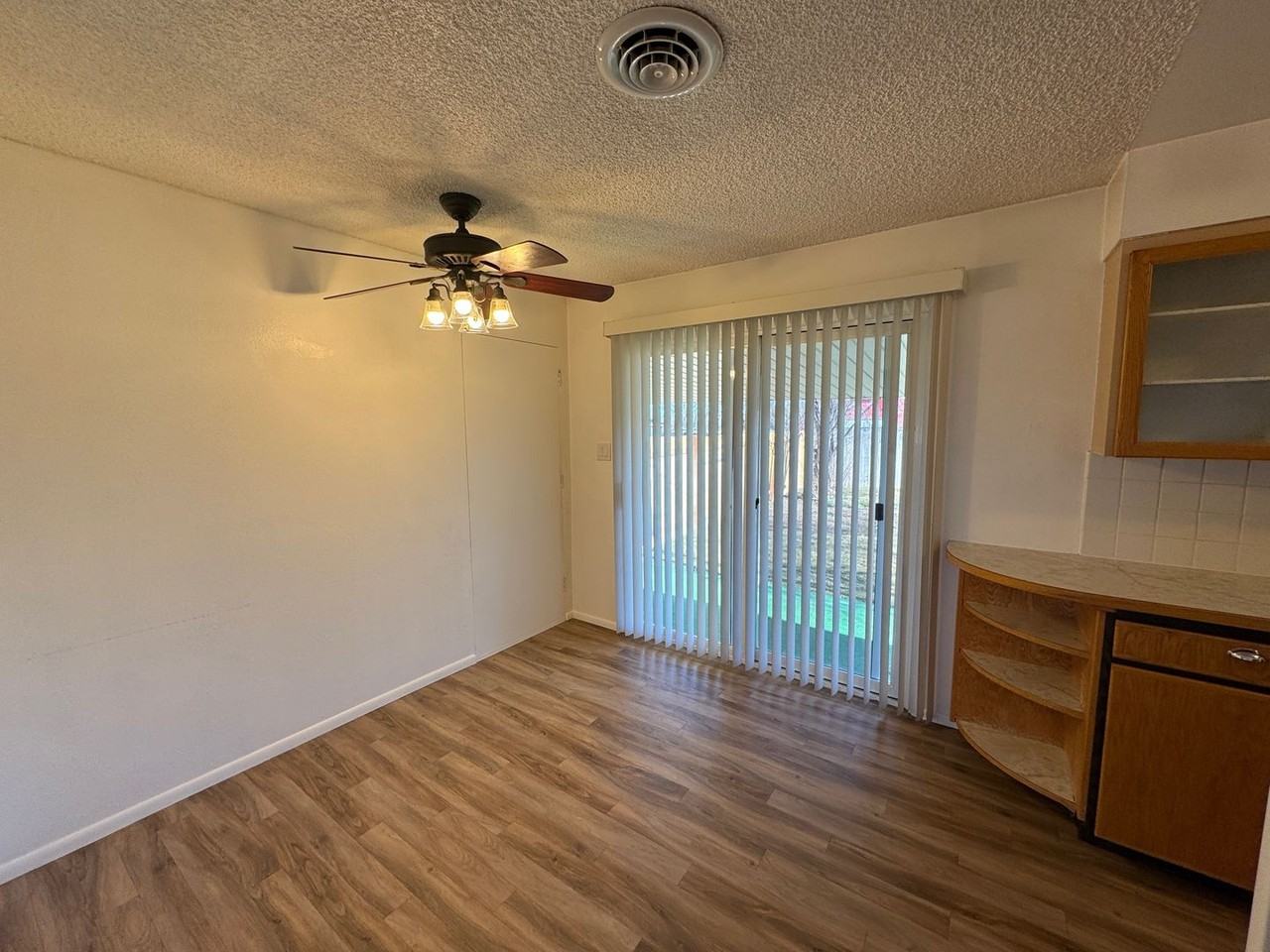 1088 Trotter Dr - Photo 2 of 17