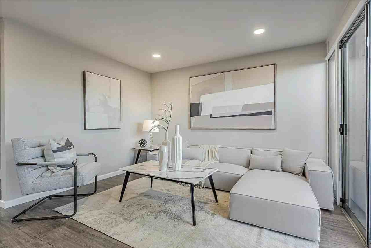 1134 Pomeroy Ave - Photo 4 of 45