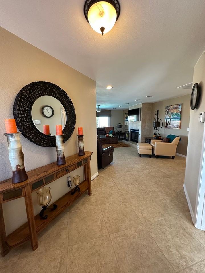 2251 Stroke Dr - Photo 4 of 28