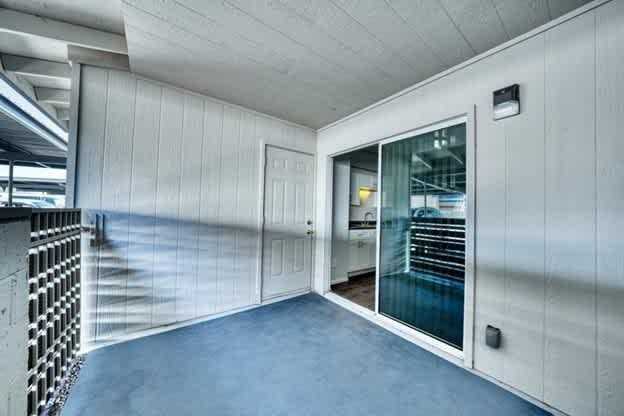 1255 E University Dr - Photo 3 of 5