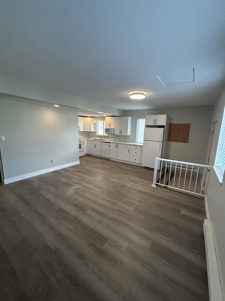 5724 Montesina Place - Photo 2 of 16