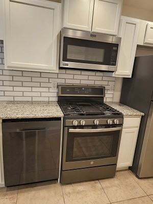 217 W 16th St #2 - Photo 4 of 18