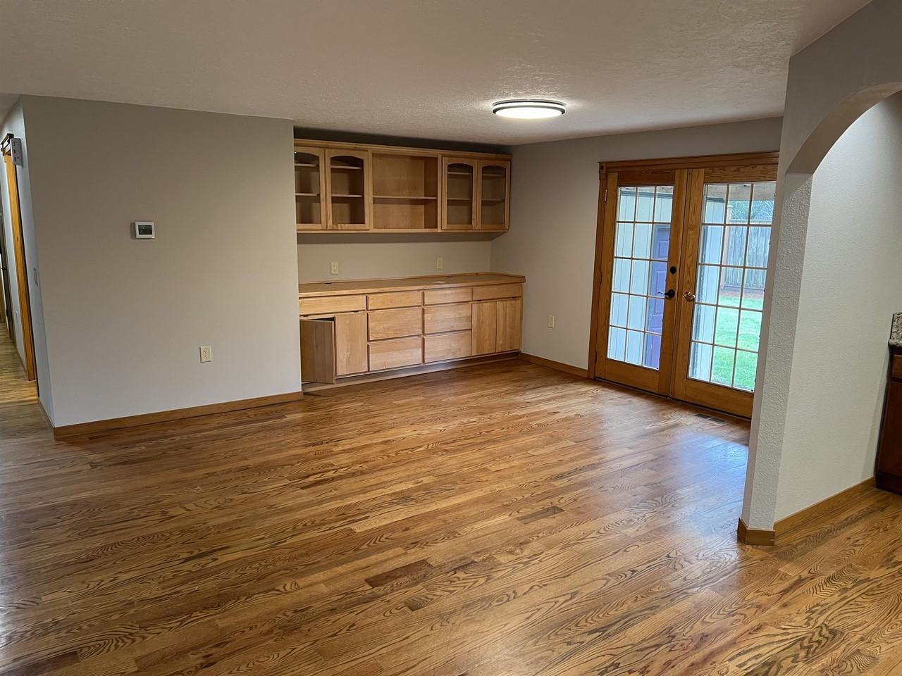 18231 Terry Ave - Photo 2 of 26