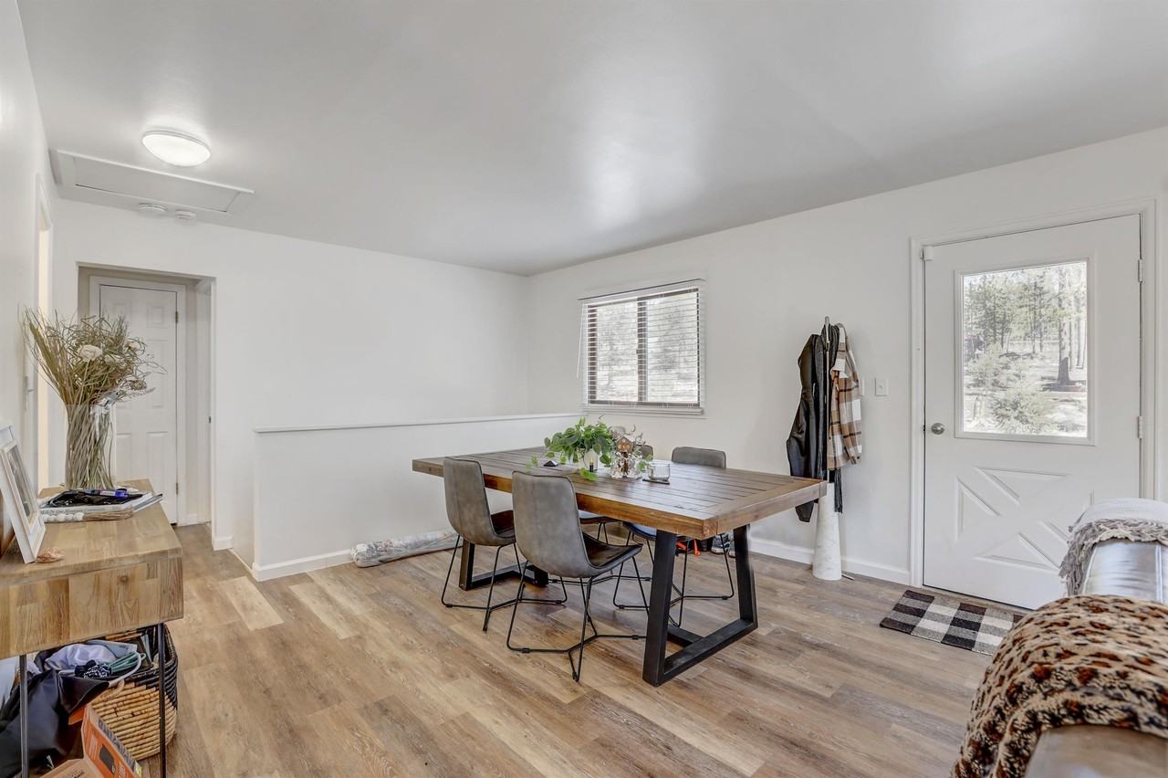 34482 Piny Pt - Photo 2 of 13